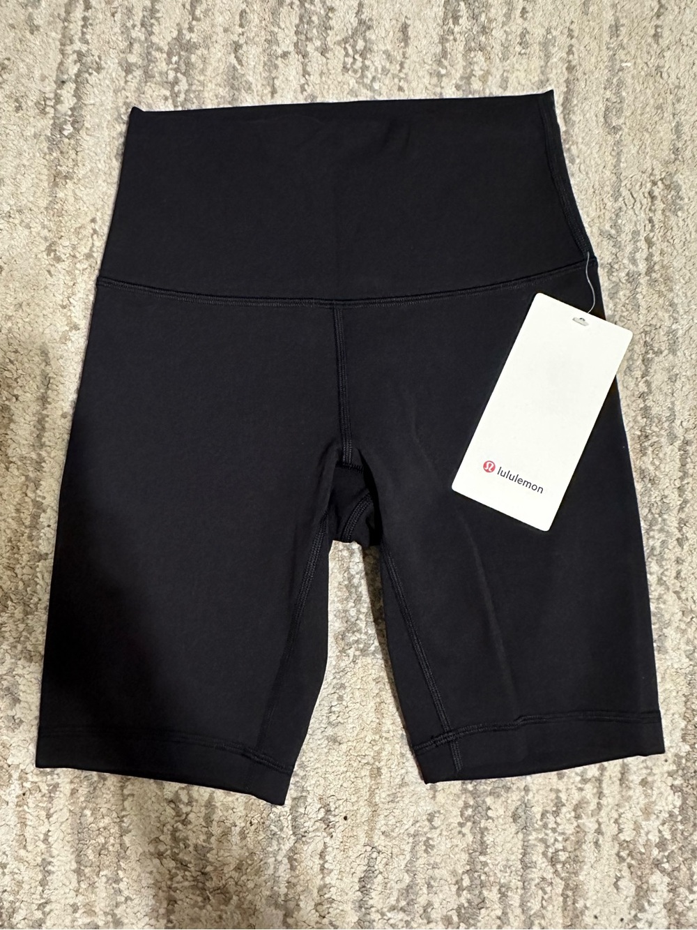NWT! Lululemon Wunder Train HR Short 8” - Black - Size 4